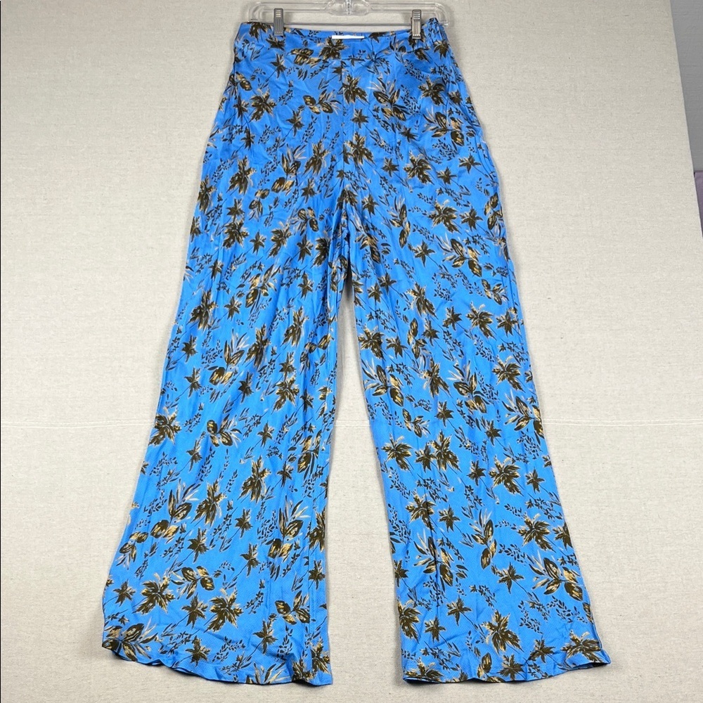 Anthropologie Kivari Paola Pant in Blue and Brown NWT
Size: 8 - Large